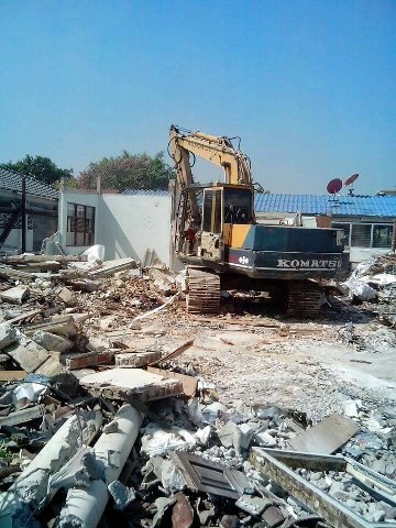 รับจ้างทุบตึก_004_360x480.jpg
